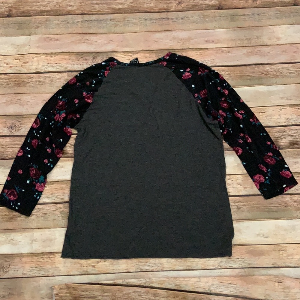 Empyre Raglan Tee - Picture 6 of 6